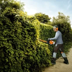 Stihl HS82RC-E-30 Hedgetrimmer 5 Stihl HS82RC-E-30 Hedgetrimmer -Garden Supplies Sales Store 1 0002 H HS82R E001 1