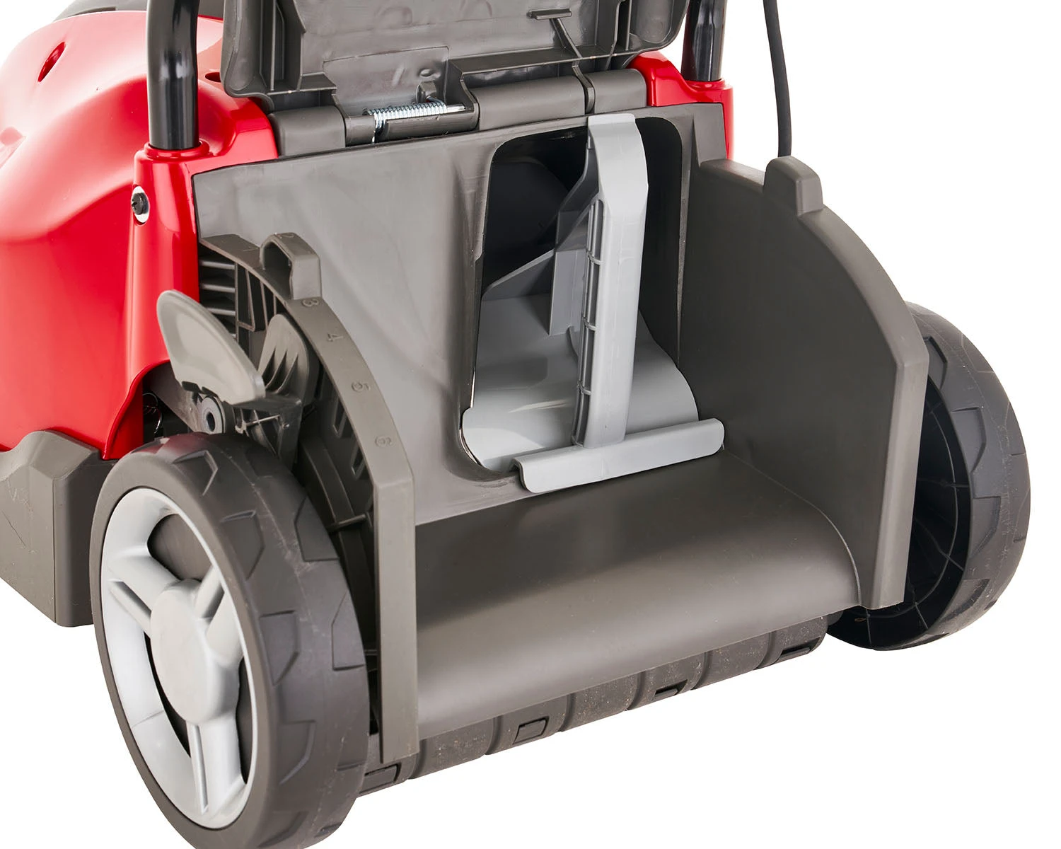 Mountfield Princess 34 Lawnmower 4 Mountfield Princess 34 Lawnmower - Image 4