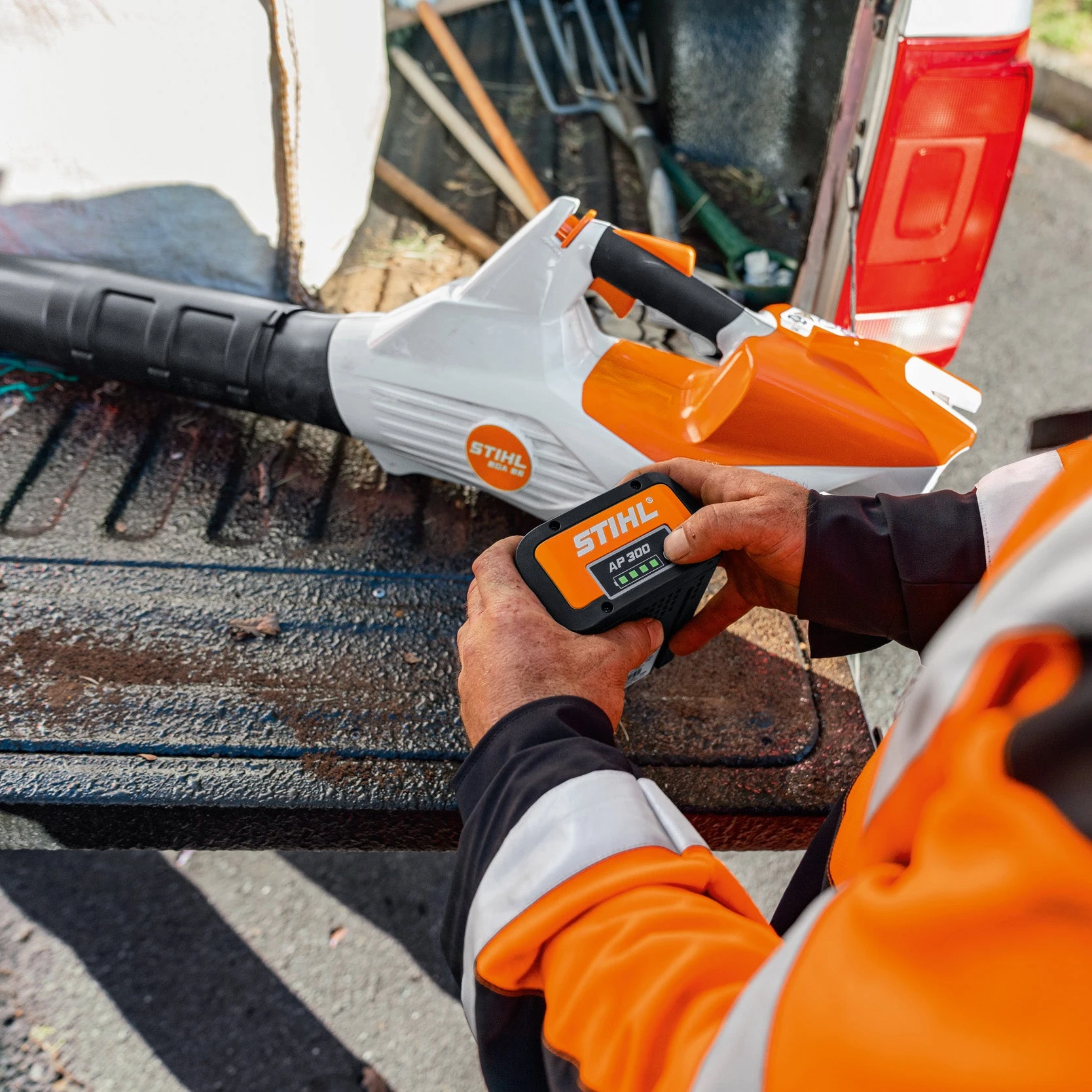 Stihl BGA86 Cordless Blower 2 Stihl BGA86 Cordless Blower - Image 2