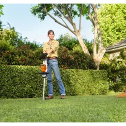 Stihl HSA50 Cordless Hedgetrimmer Set 10 Stihl HSA50 Cordless Hedgetrimmer Set -Garden Supplies Sales Store HSA50Setlifestyle1