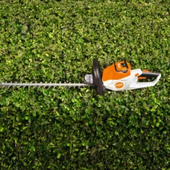 Stihl HSA50 Cordless Hedgetrimmer Set 9 Stihl HSA50 Cordless Hedgetrimmer Set -Garden Supplies Sales Store HSA50Setlifestyle2