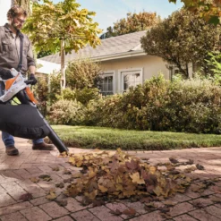 Stihl SHA56 Cordless Blower / Vacuum 10 Stihl SHA56 Cordless Blower / Vacuum -Garden Supplies Sales Store HSA56collectingleaves