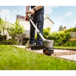 Honda HHT36BXB Cordless Grass Trimmer -Garden Supplies Sales Store HondaLawnTrimmerlifestyle3