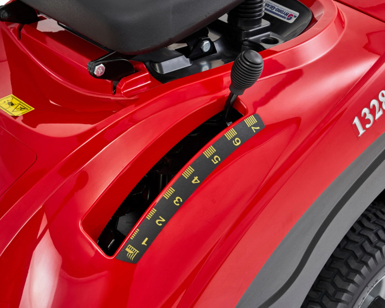 Mountfield MTF 72H Ride-On Mower 2 Mountfield MTF 72H Ride-On Mower - Image 2