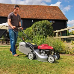 Honda Izy HRG 416 SK Lawnmower -Garden Supplies Sales Store Mainimage 873316fe 327f 4f40 828f 042795f2ecb5 scaled