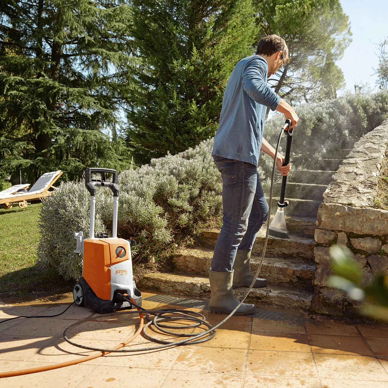 Stihl RE110 PLUS Pressure Washer 2 Stihl RE110 PLUS Pressure Washer - Image 2